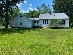 1288 Federal St in Belchertown, MA - Building Photo - Building Photo