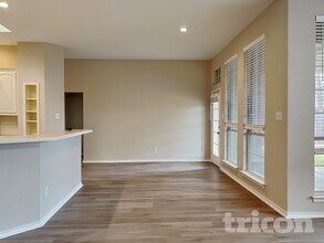 1314 Pegasus Dr in Arlington, TX - Building Photo - Building Photo