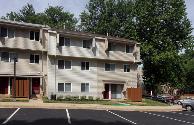 Snowdens Ridge in Silver Spring, MD - Building Photo - Building Photo