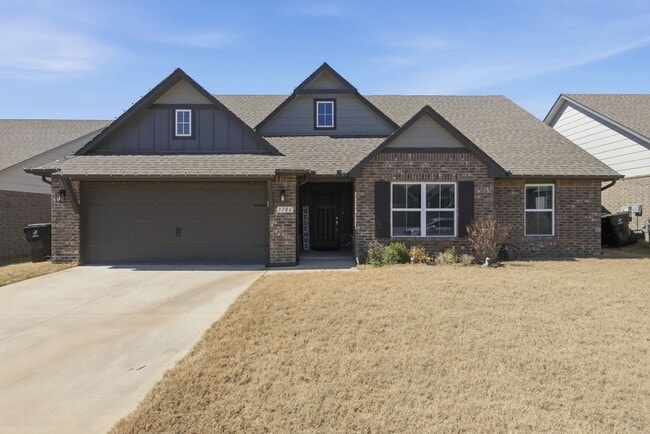 property at 3706 S 13th Pl