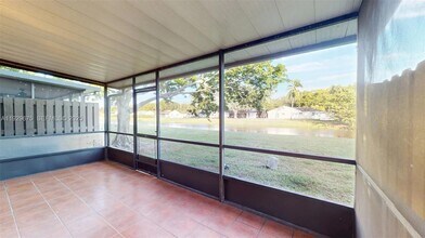 5100 SW 121st Ave in Cooper City, FL - Building Photo - Building Photo