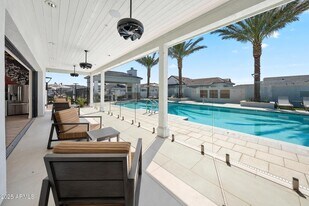 15601 Cactus Rd, Unit 02-2304-A in Surprise, AZ - Building Photo