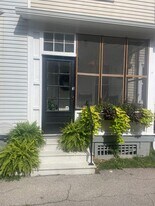 44 Rowley St in Rochester, NY - Building Photo