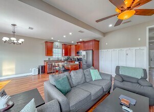 6303 Rivers Landing Ct in Tallahassee, FL - Foto de edificio - Building Photo