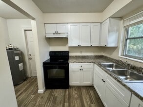 1148 Short St in Ft. Myers, FL - Building Photo - Building Photo