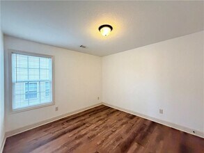 292 Jameston Dr in Jefferson, GA - Building Photo - Building Photo