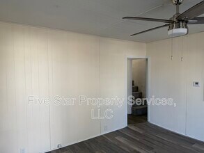 930 N 11th St in Springfield, IL - Building Photo - Building Photo