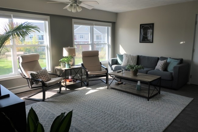 Walnut Knoll Apartments