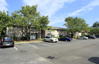 Branchwood in Goose Creek, SC - Foto de edificio - Building Photo