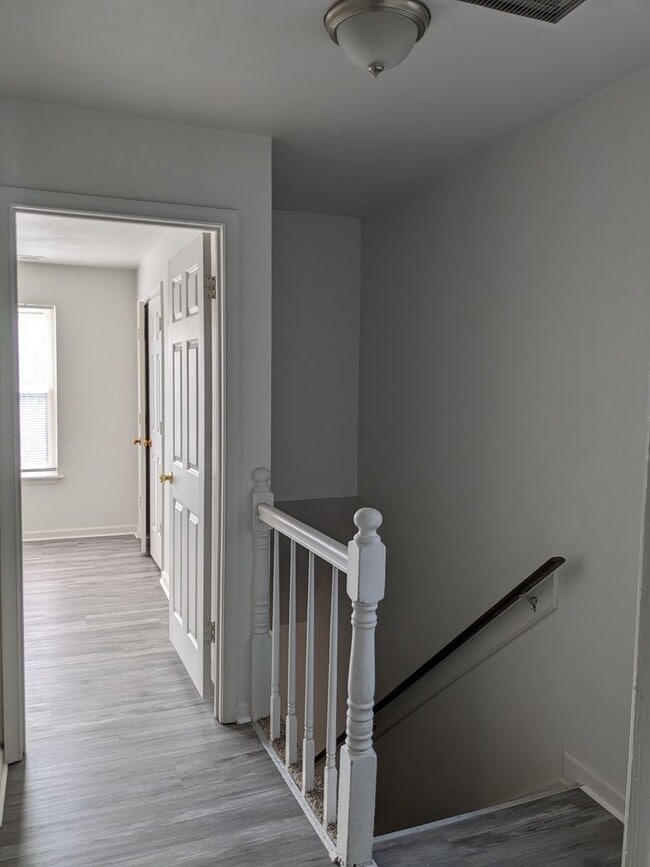 1214-1214 Transylvania Ave in Chesapeake, VA - Foto de edificio - Building Photo