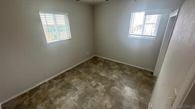 120 Cedar Ave in Chula Vista, CA - Building Photo - Building Photo
