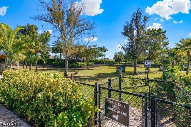 property at 14567 Edgewater Cir