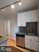 2335 N Rockwell St, Unit 1A in Chicago, IL - Building Photo - Building Photo