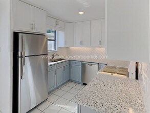 13806 Brookgreen Dr in Dallas, TX - Building Photo - Building Photo