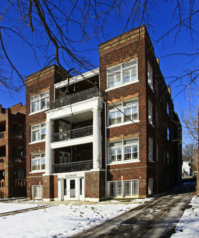 Pillars in Cleveland Heights, OH - Building Photo - Building Photo