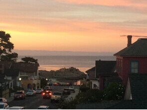 133 Forest Ave in Pacific Grove, CA - Building Photo - Building Photo