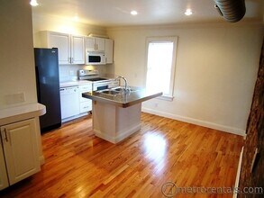 654 City Park Ave in Columbus, OH - Building Photo - Building Photo