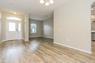 204 Abbotsbury Dr in Kissimmee, FL - Building Photo - Building Photo