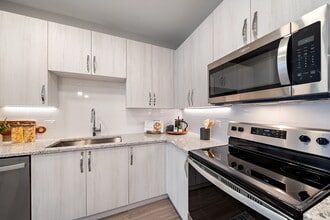 Mira at Palmer Ranch in Sarasota, FL - Building Photo - Building Photo