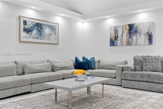 1247 Jackson St in Hollywood, FL - Building Photo - Building Photo