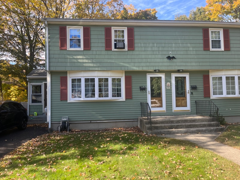 1 Anderson Way in Woburn, MA - Building Photo