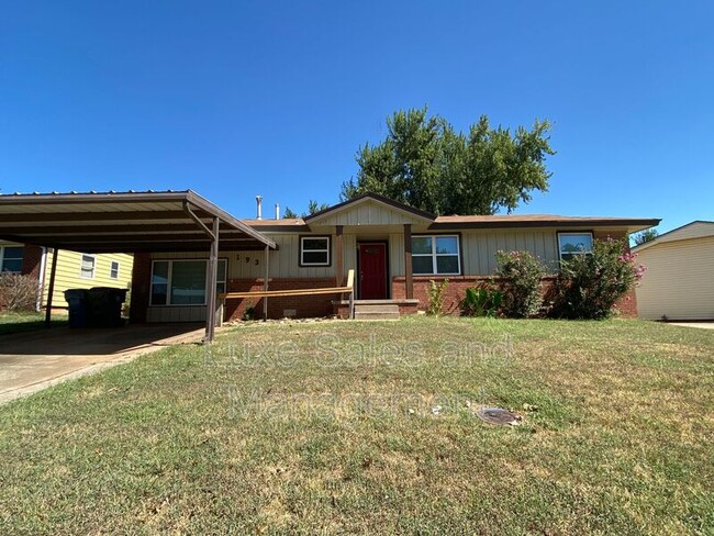 property at 1936 Symphony Ln