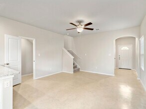 7818 Shetland Dr in San Antonio, TX - Foto de edificio - Building Photo