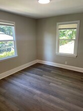 2420 Ivy Ave in Winston-Salem, NC - Building Photo - Building Photo
