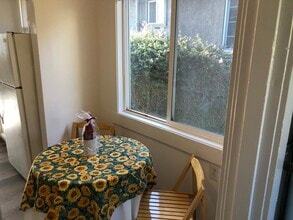 4056 Santa Rita St in Oakland, CA - Building Photo - Building Photo