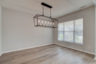 6366 Sugar Maple Dr in Zionsville, IN - Building Photo - Building Photo