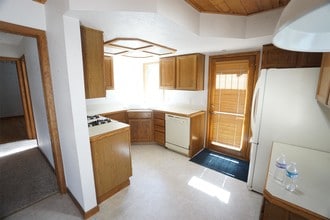 3550 E Jewell Ave in Denver, CO - Building Photo - Building Photo