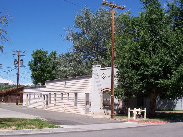 212 Springview St in Thermopolis, WY - Foto de edificio