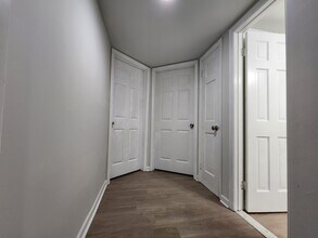 17651 Graham St in Dumfries, VA - Foto de edificio - Building Photo