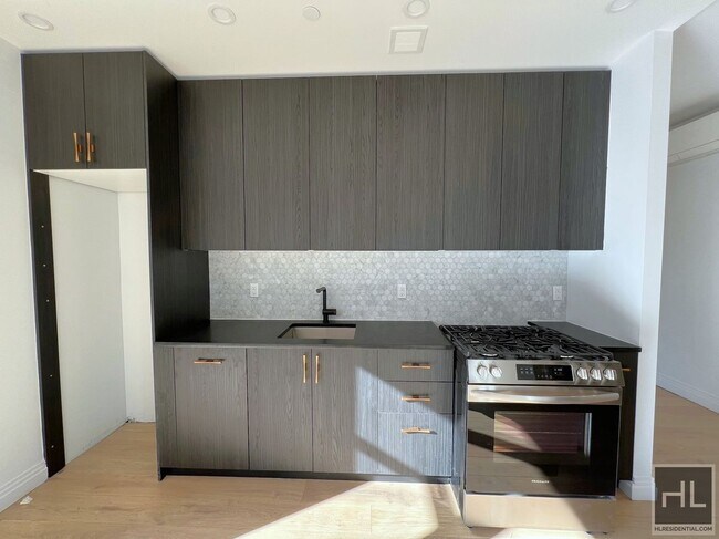875 4th Ave-Unit -116 in Brooklyn, NY - Building Photo - Building Photo