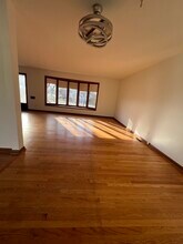 6 W Cypress St in Arlington Heights, IL - Building Photo - Building Photo