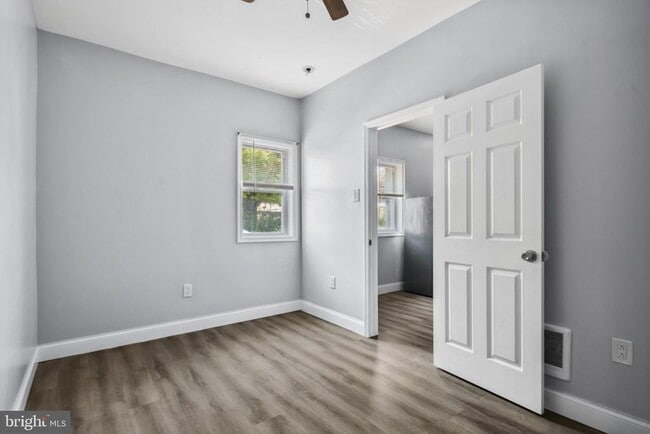 171 E Sharpnack St in Philadelphia, PA - Building Photo - Building Photo