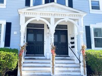 12 1/2 Dearborn St in Salem, MA - Foto de edificio - Building Photo