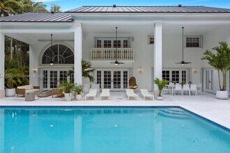 14850 Old Cutler Rd in Palmetto Bay, FL - Building Photo - Building Photo