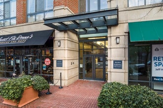 The Condominiums At Carlyle Square in Alexandria, VA - Building Photo - Building Photo