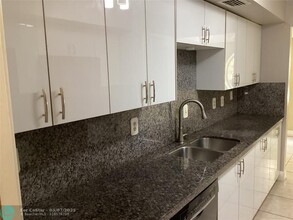 11674 NW 20th Dr in Coral Springs, FL - Building Photo - Building Photo
