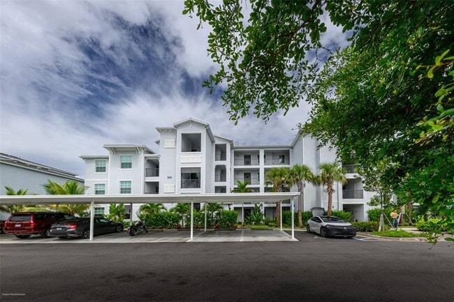 property at 14141 Heritage Landing Blvd