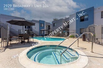 2929 Broadway in San Diego, CA - Building Photo - Building Photo