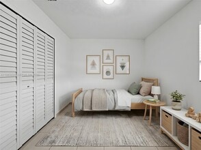 12232 SW 31st Ter in Miami, FL - Building Photo - Building Photo