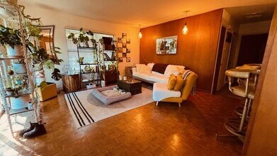 2301 W 12th St in Austin, TX - Building Photo - Building Photo