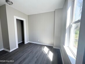 211 E Gale St-Unit -B in Edenton, NC - Building Photo - Building Photo