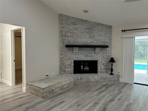 484 E Maine Ave in Longwood, FL - Building Photo - Building Photo