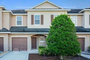 1366 Grantham Dr in Sarasota, FL - Building Photo