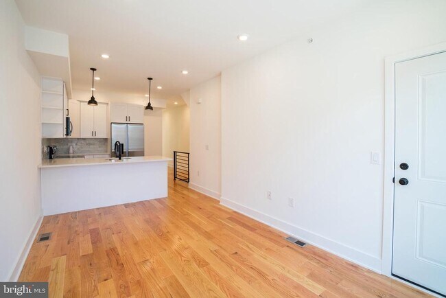 property at 2022 N 5th St