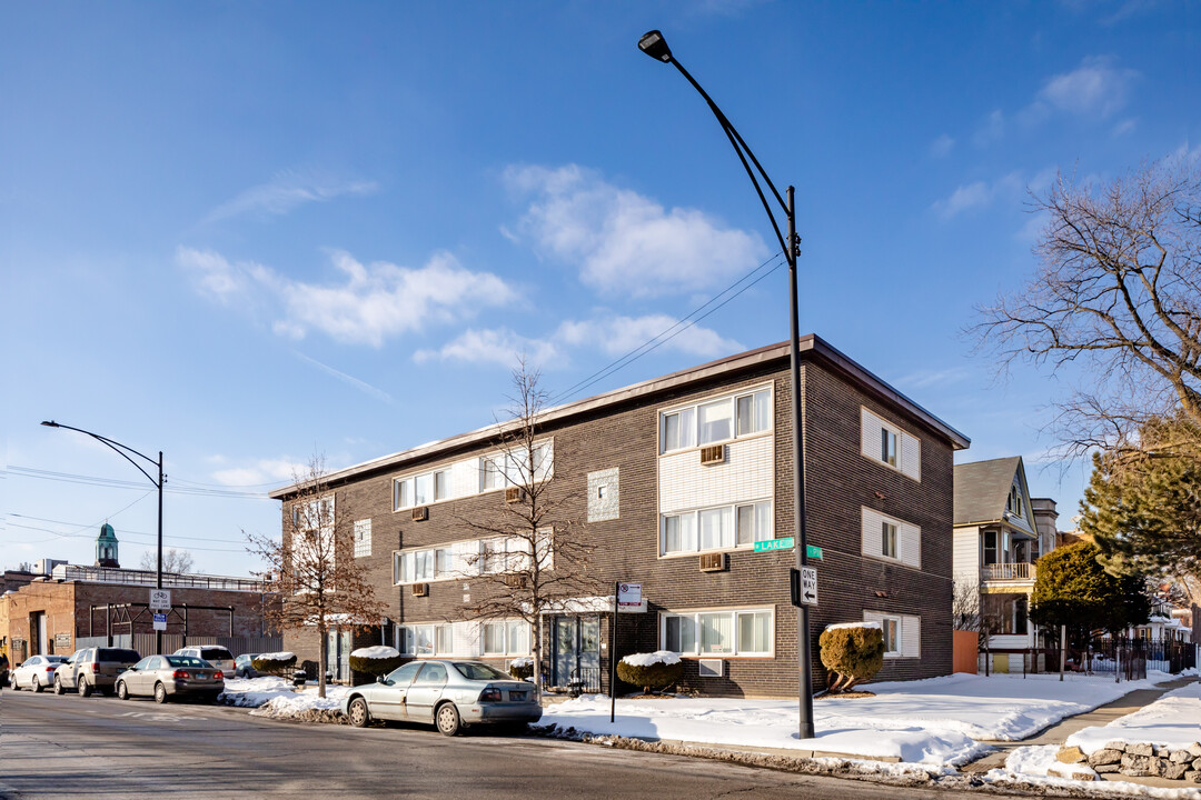 5500-5510 W Lake St in Chicago, IL - Building Photo