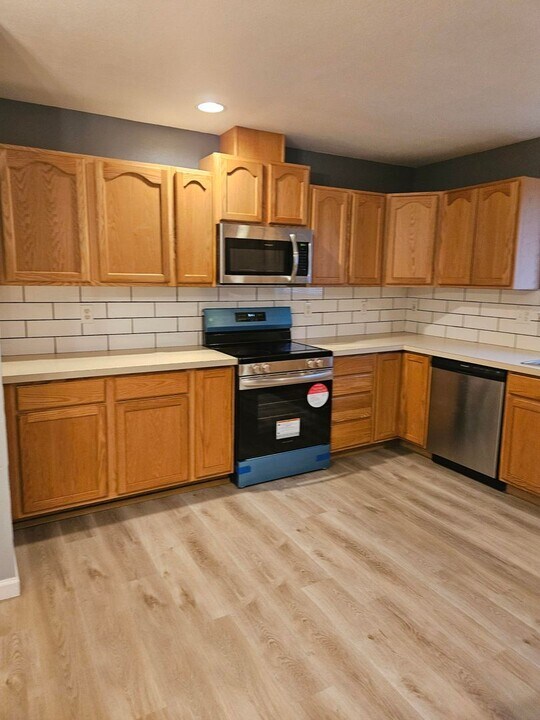 1017 Lincoln St in Hoquiam, WA - Building Photo